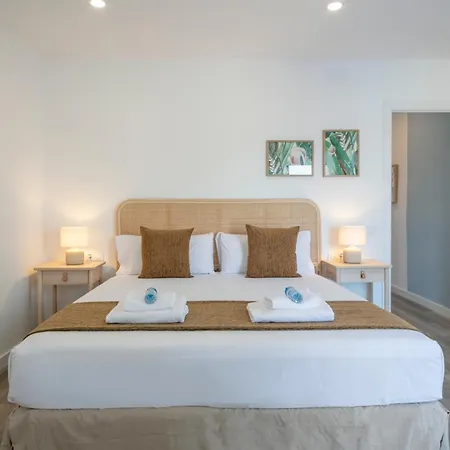 Apartment Alcam Roger Badalona